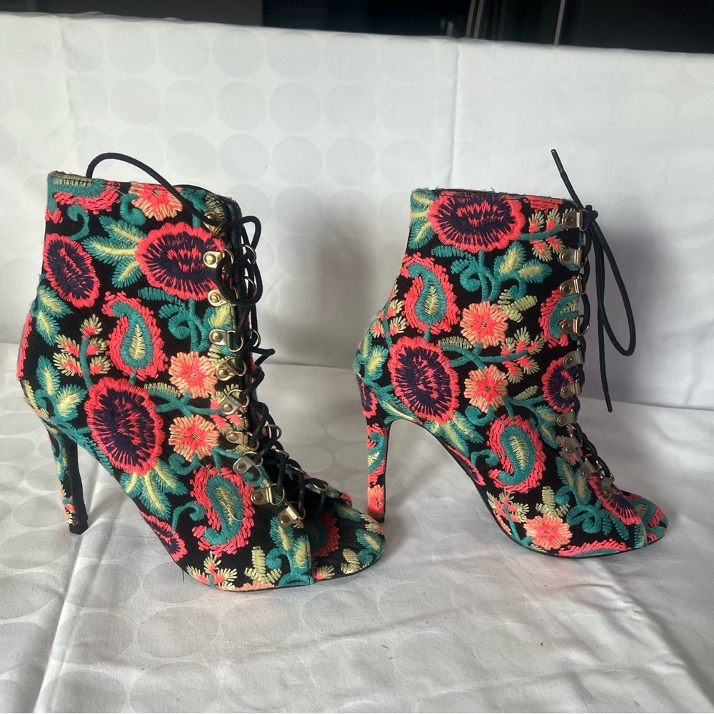 Floral Lace-Up Ankle Boots